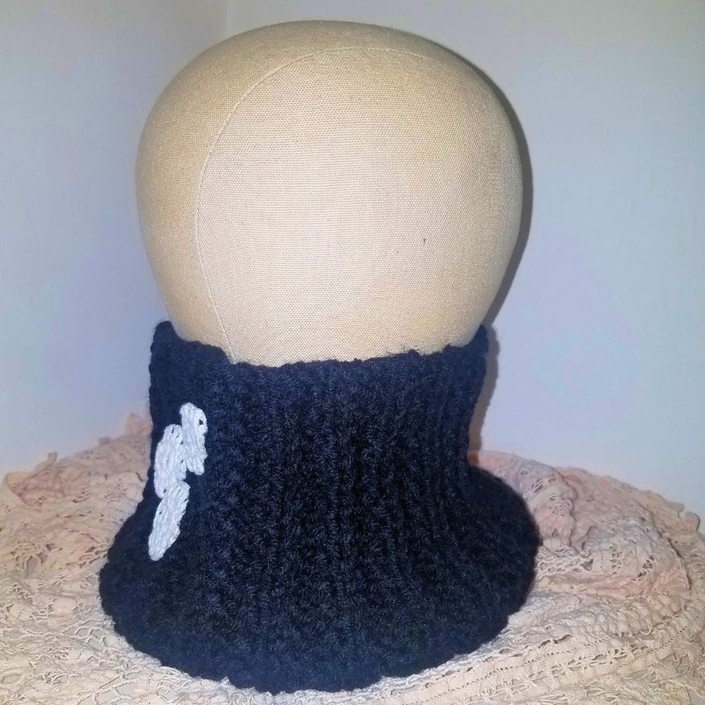 Winter Fingerless Gloves Neck Warmer & Boot Cuffs Knit Set Black White Warm - Picture 5 of 9
